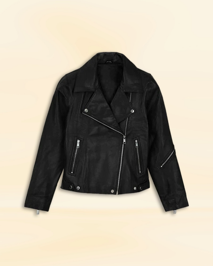Rihanna's sleek and sexy leather jacket outfit in UK market