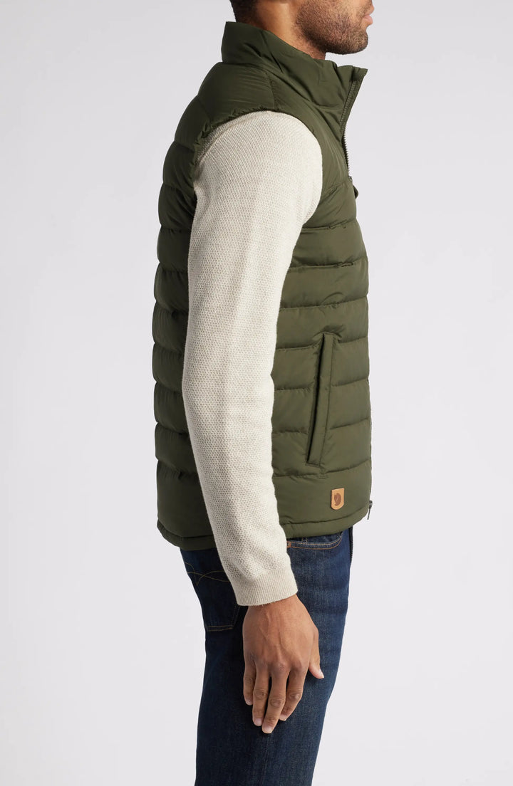 High-performance Greenland down vest with water resistance in USA