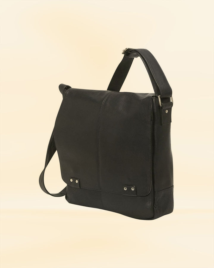 The Pricy Edmond Leather Deluxe Vertical Messenger Bag Black