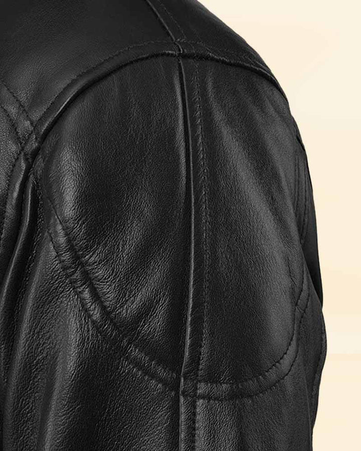 Be bold and adventurous in this Star Trek leather jacket.